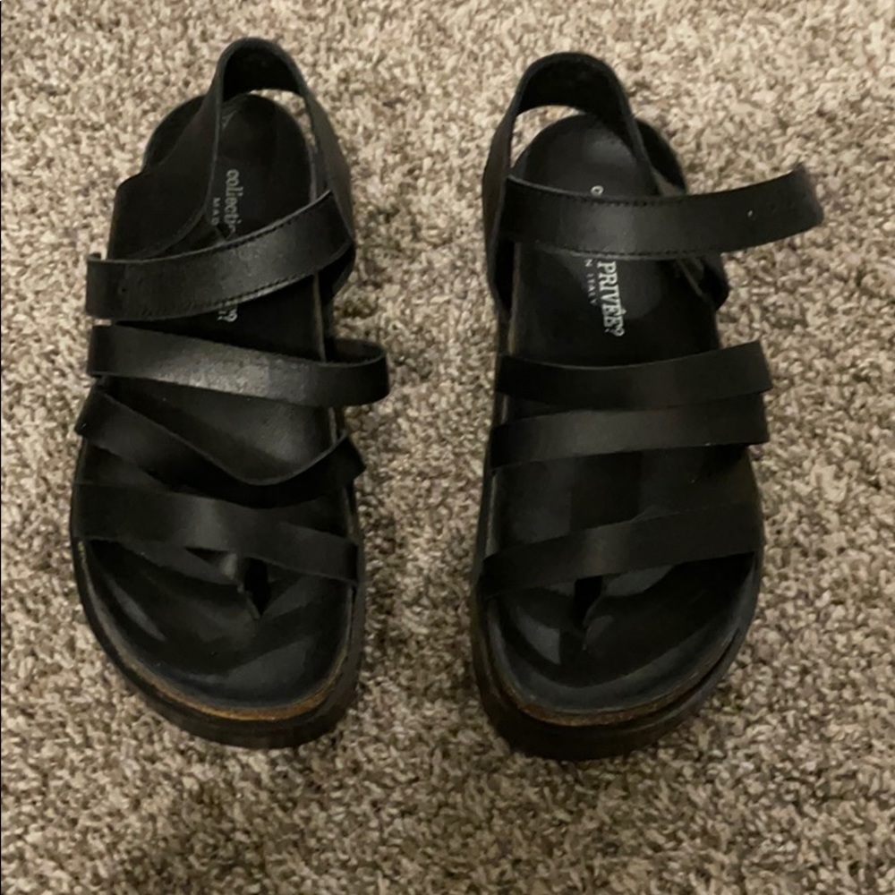Italian made sandals never worn size 35